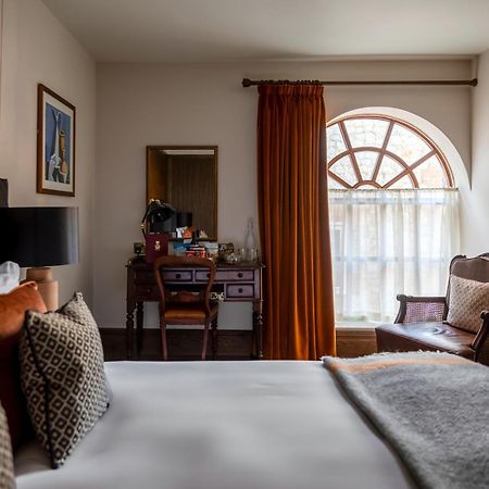 Teller'S Arms Hotel Farnham  Luaran gambar